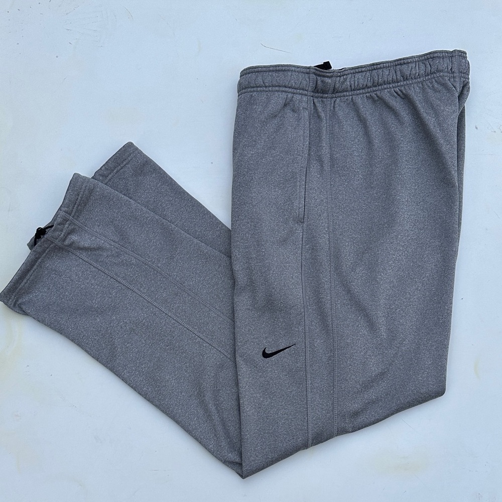 Nike Men’s Therma-Fit Knockout Track Pants